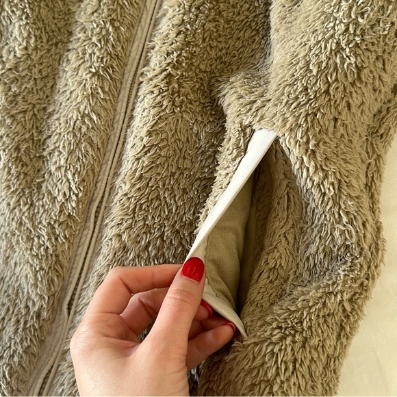 PATAGONIA Los Gatos Sherpa Fleece Vest | Women’s, Beige/Tan, XS | Like New! - Picture 7 of 11